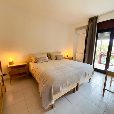 Finch Mondello Villa